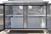 commercial salad prep fridge for pizzerias, cafés, and restaurants